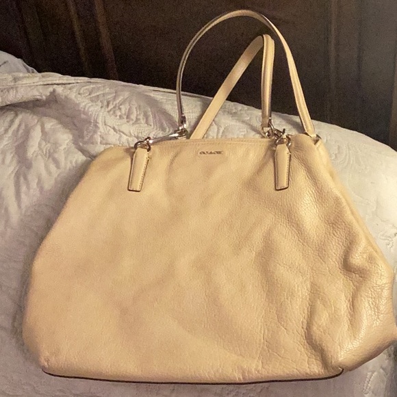 Coach tote - Picture 1 of 4